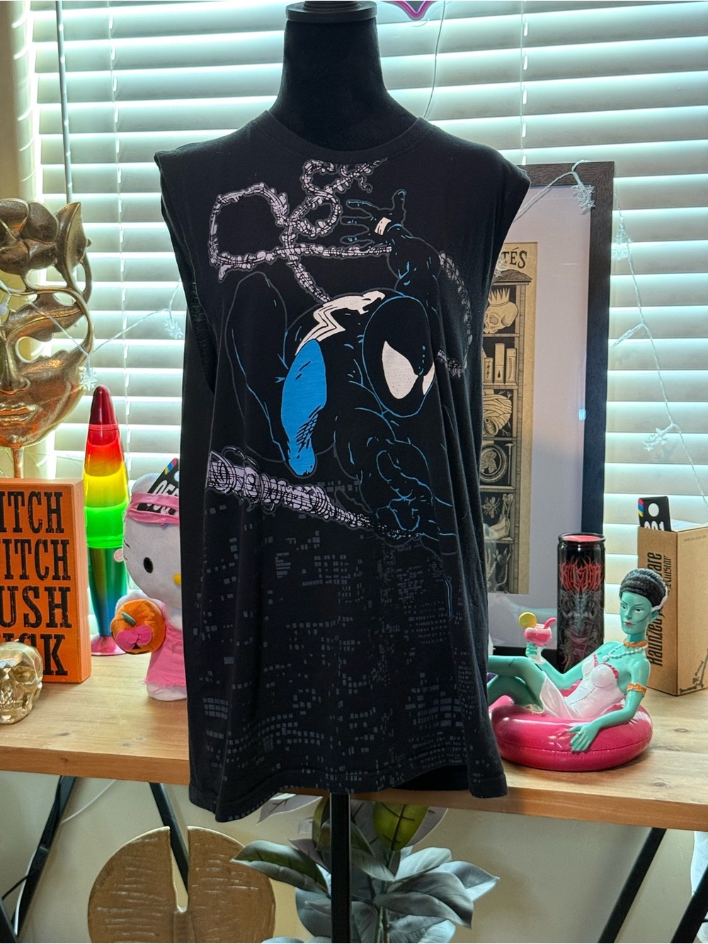 Marvel Black Sleeveless Spider-Man Venom Graphic Tee with Blue Accents
